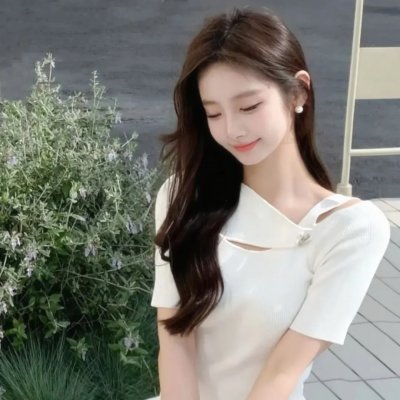 小妈妈 封面